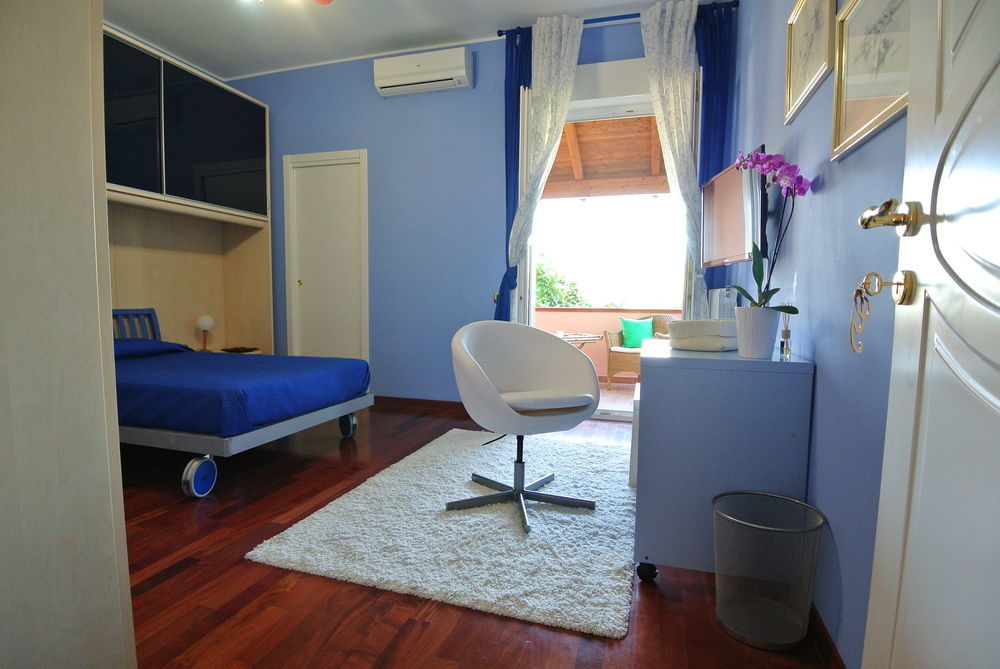 Bed and Breakfast Il Giardino Delle Jacaranda Talsano Exterior foto